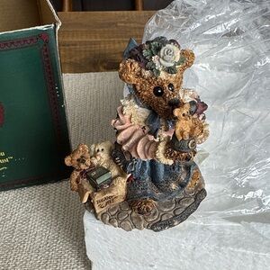 Boyds Bears 20th Anniversary Edition “The Collector” #227707